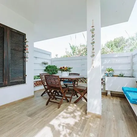 Lakusea Holiday home